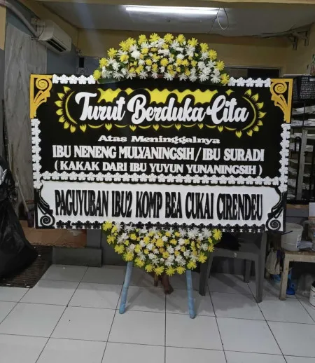 Papan Bunga Duka Pener Taman